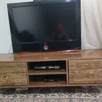 میز تلویزیون در حد نو