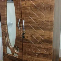 کمد برجسته کار شده رنگ قهوه ای