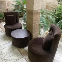 مبل دو نفره راحتی|مبلمان خانگی و میز عسلی|رشت, شالکو|دیوار