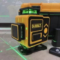 فقط با 4700 تراز لیزری دیوالت دقیق خودتو داشته باش