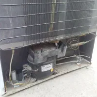 سلام یخچال سالم بخاطر جابه جای میفروشم|یخچال و فریزر|زهک, |دیوار