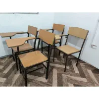صندلی دانشجویی