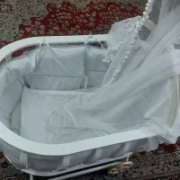 گهواره چوبی بچگانه ـ سیسمونی نوزاد|تخت و صندلی بچه|برازجان, |دیوار