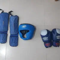 وسایل رزمی کلاه ساق پا دستکش