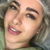 آموزش و خدمات اکستنشن مژه و لیفت و لمینت مژه وابرو