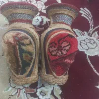 گلدون و فیل چوبی