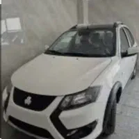 کوییک r سفید