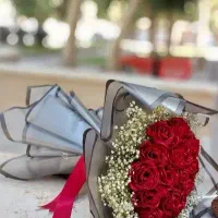 دسته گل ربانی|گل مصنوعی|قم, سید معصوم|دیوار