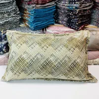 روبالشتی مخمل شانل