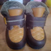 کفش بچهگانه