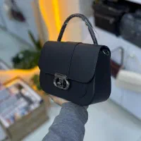 عمده و تک کیف|کیف، کفش، کمربند|گنبد کاووس, |دیوار