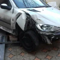 پژو 206 تیپ 5 مدل 1395 سفید