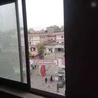 ساختمان پزشکان ۸۳ متری کشوری