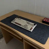 میز کامپیوتر سالم