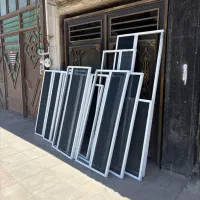 تولیدی انواع توری های ثابت و کشویی