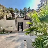 200-متری-حیاط-اختصاصی-ژورنالی-تمام-هوشمند