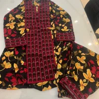 لباس محلی سوزن دوزی کار دست کاملا نو