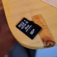 مموری ۸ گیگ