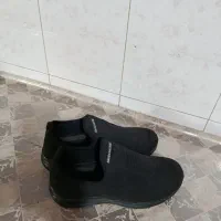 کفش اسکیچرز