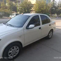 ساینا|خودرو سواری و وانت|فولادشهر, B5|دیوار