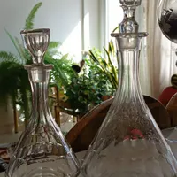 تعدادی ظروف آنتیک دیوارکوب، تنگ ،استند کیک ،کشکول|ظروف سرو و پذیرایی|تهران, جمال‌زاده|دیوار