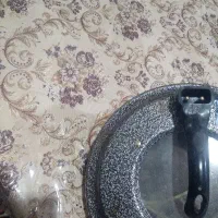 کیک پزبرقی|ظروف پخت‌وپز|مهریز, |دیوار