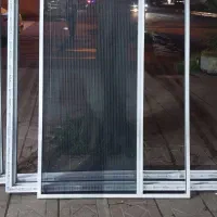 توری پلیسه، توری فلزی و ثابت