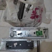 قفل، دستگیره، لولا درب
