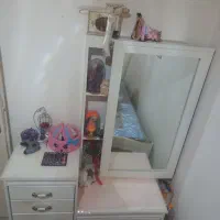 دراور و میز آرایش