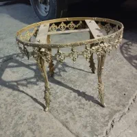 سینی و قابلمه مسی قدیمی و میز برنز و عسلی با سنگ|کلکسیون اشیاء عتیقه|مرند, |دیوار