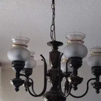 لوستر فروشی