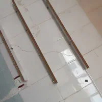 میز ناخن به همراه استند|صندلی و نیمکت|قزوین, |دیوار