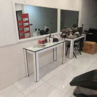 دکور و صندلی ارایشگاه