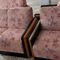 مبل ۷نفره کاملا سالم با میزجلو مبلی بزرگ فقط ۳تومن|مبلمان خانگی و میز عسلی|رشت, نخودچر|دیوار