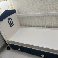 کمد و تخت کودک|تخت و سرویس خواب|قم, پردیسان|دیوار