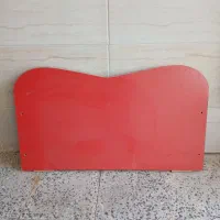 تخت نوجوان