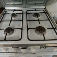 گاز ۴ شعله فردار|اجاق گاز و لوازم برقی پخت‌وپز|تهران, نیروی دریایی|دیوار