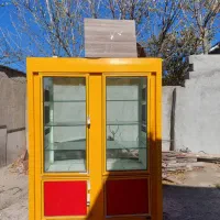 یخچال ویترینی بسیار سالم