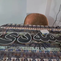 تابلوled برای مغازه  بیمه