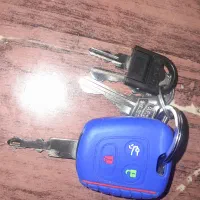 سویچ آبی سمند گم کردم