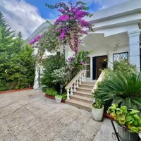 ویلاباغ250متری-مدارک-کامل-ارزنده-فقط-تا-جمعه-2م