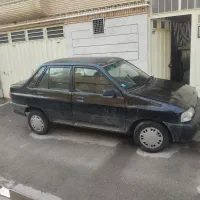 ماشین سالم نیاز به پول برا خونه به فروش می‌رسد