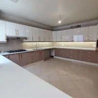 زعفرانیه-مردانی-240-متر-4-خواب-2-پارکینگ-باکس