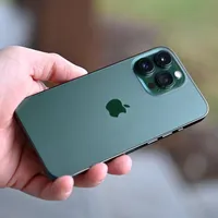 اپل iPhone 13 Pro با حافظهٔ ۲۵۶ گیگابایت
