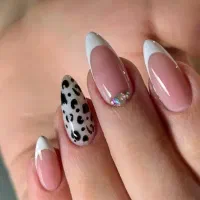 خدمات زیبای ناخن|خدمات آرایشگری و زیبایی|پاکدشت, شهرک امام رضا|دیوار