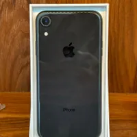 اپل iPhone XR با حافظهٔ ۱۲۸ گیگابایت