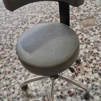 صندلی چرخدار کف گرد