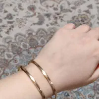 ۲عدد النگو ۱۵۰ بالای تابلو