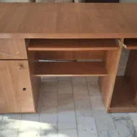 میز کامپیوتر