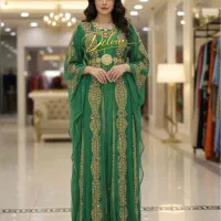 لباس مجلسی پوشیده و سنگ‌دوزی‌شده شیک و چشمگیر